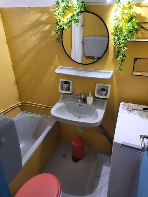 Viva La Frida Boho Apartment In Central 雅典 外观 照片